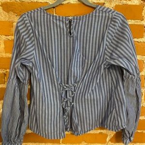 Cute professional top